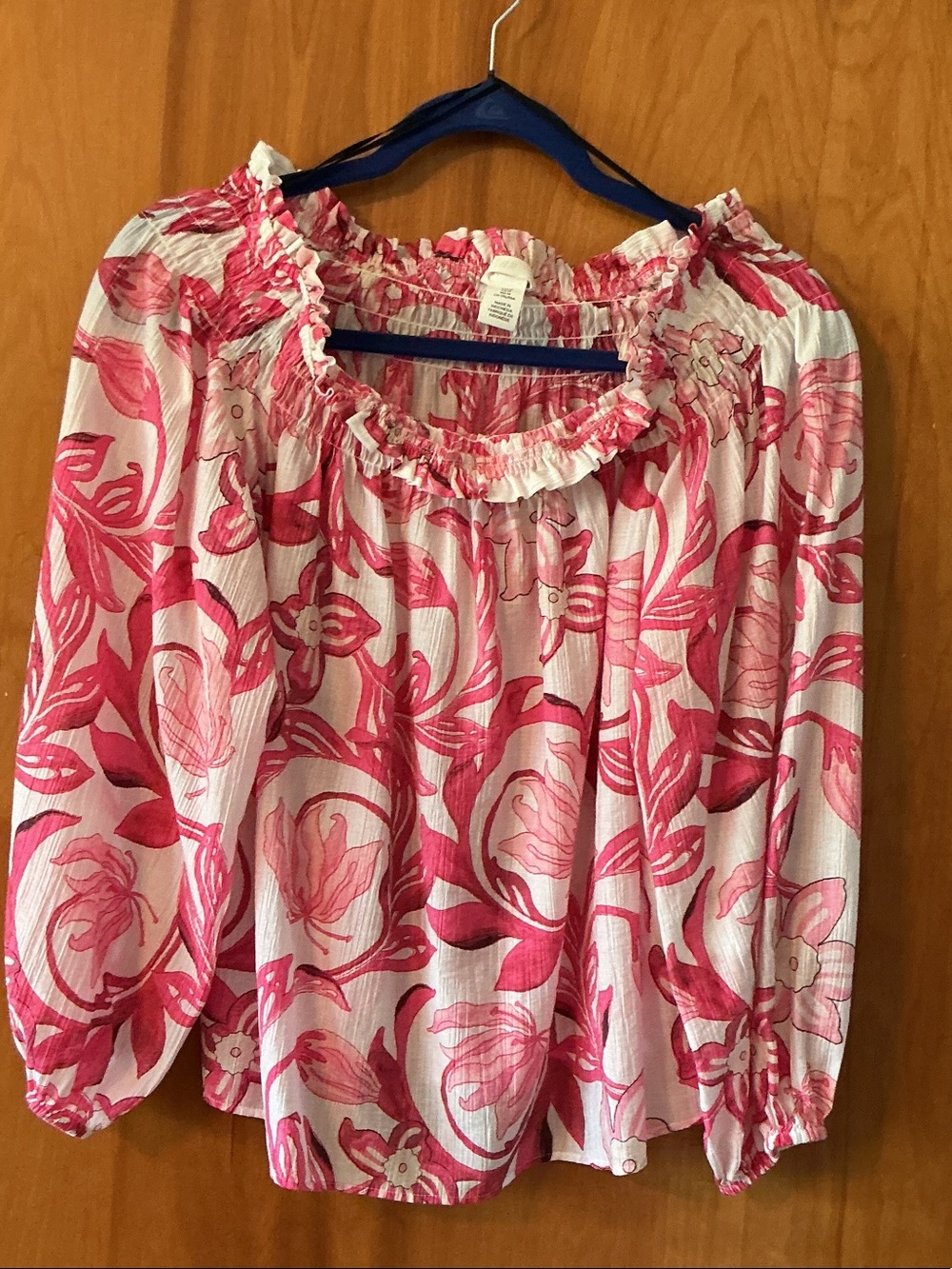 H&M Pink and White Floral Off-Shoulder Blouse